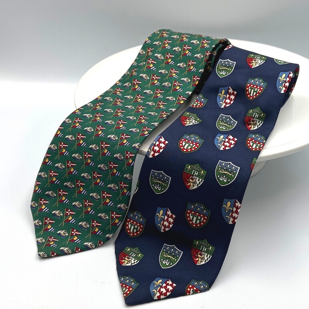Tommy Hilfiger Mens Italian Silk Tie (2) Navy Crest Green Captain Preppy Vintage